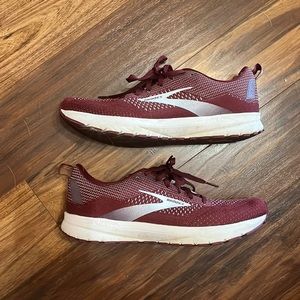 Red Brooks Revel 4.0 Tennis Shoes